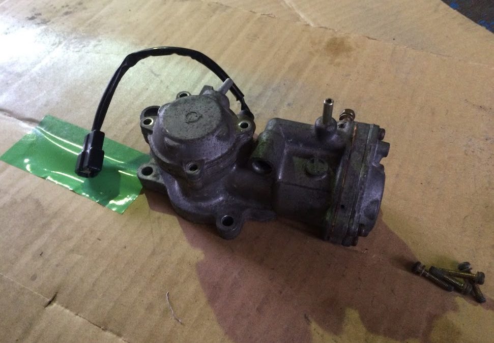 ACVバルブの分解