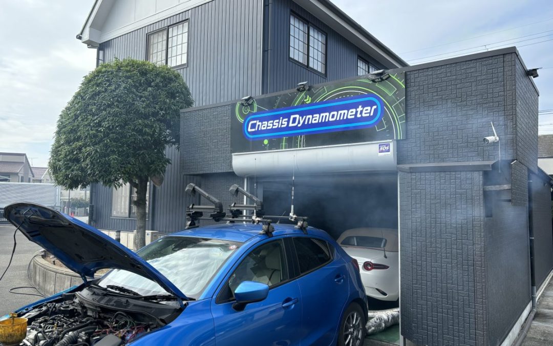 本日の朝一様は、デミオMT車 走行距離は220,000kmでございました。