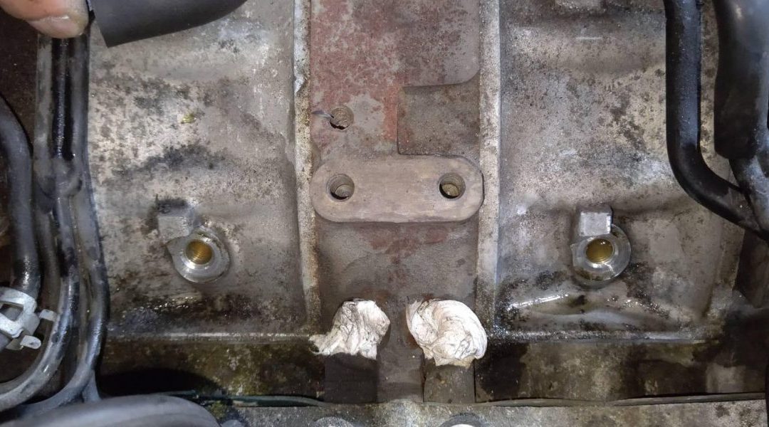 ロータリーエンジン　圧縮低下の要因