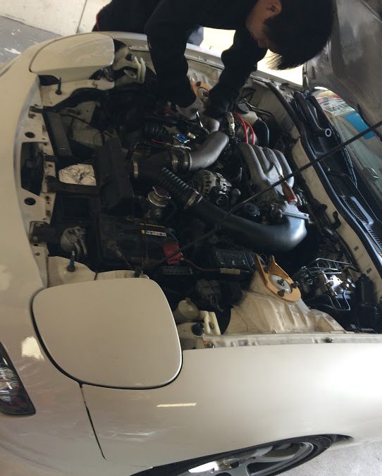 整備士の卵がきてます