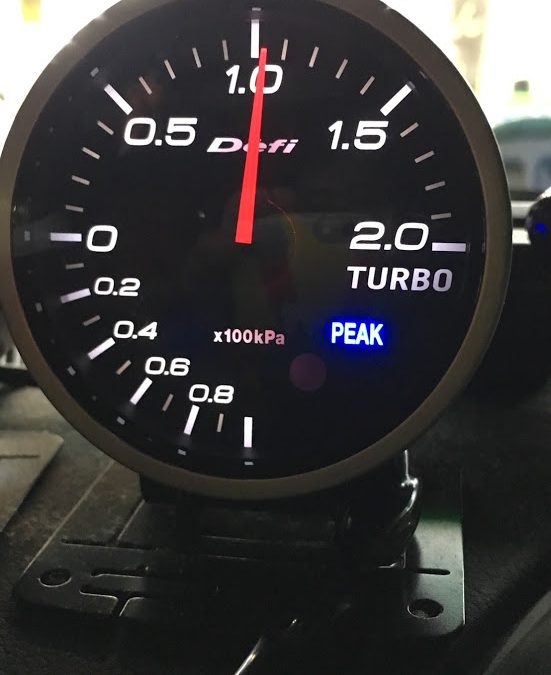 To4Eでも、2750/rpmで1.03kg/cm