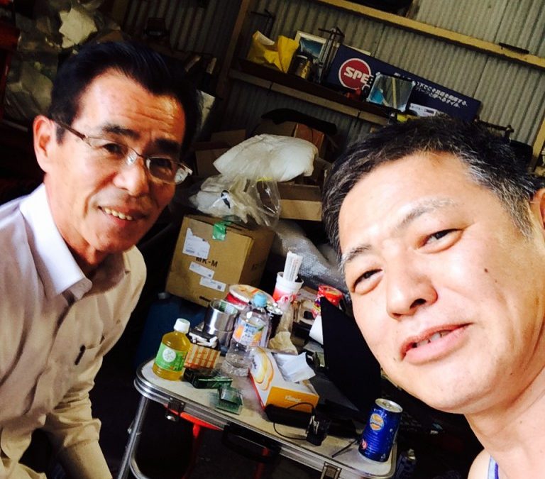 一ヶ月で、ファミリア３０台売った男